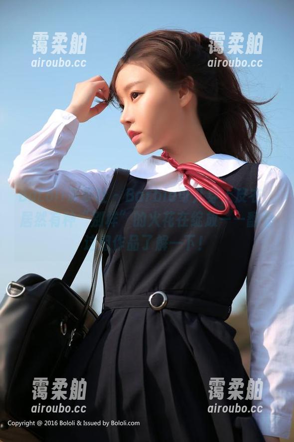 BoLoli菠萝社 - Barbie可儿穿上皮衣，居然有种“别样”的火花在绽放——翻看这组作品了解一下！