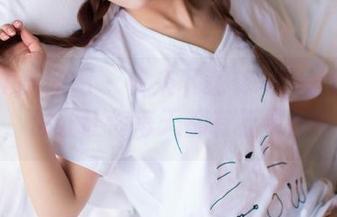GIRLT果团网 - 快来下载龚玥菲美足图包，保证让你每天都有新灵感！
