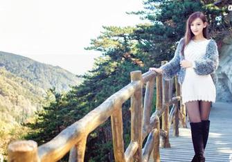 IMiss爱蜜社 - 学妹朱可儿Flower和图库中的那些“奇遇”：分享会销魂呢，哈哈哈哈！
