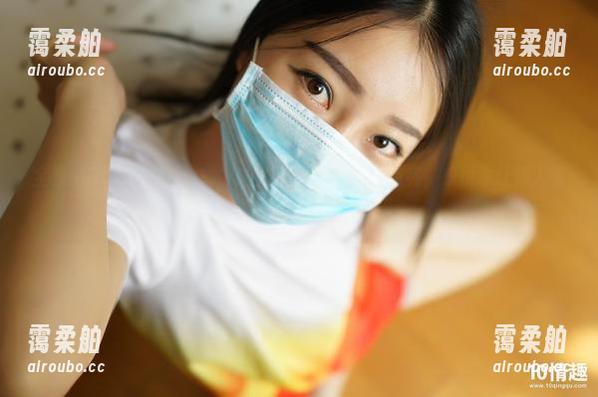 ROSI口罩 全套的ROSI白色丝袜,穿上仿佛整个人都被点亮,想拼命让别人看见啊!