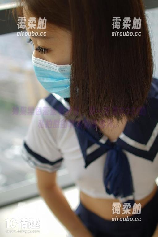 如果黑色蕾丝有声音，那一定是ROSI的私拍原图吹来的诱惑风。