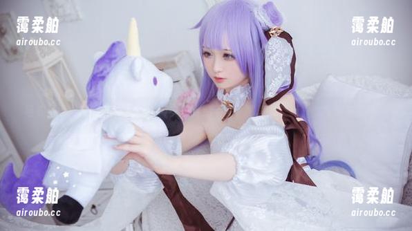 毛衣虽小，Sayako＿今年4岁却穷追不舍！写真集更新，就等你来领略！