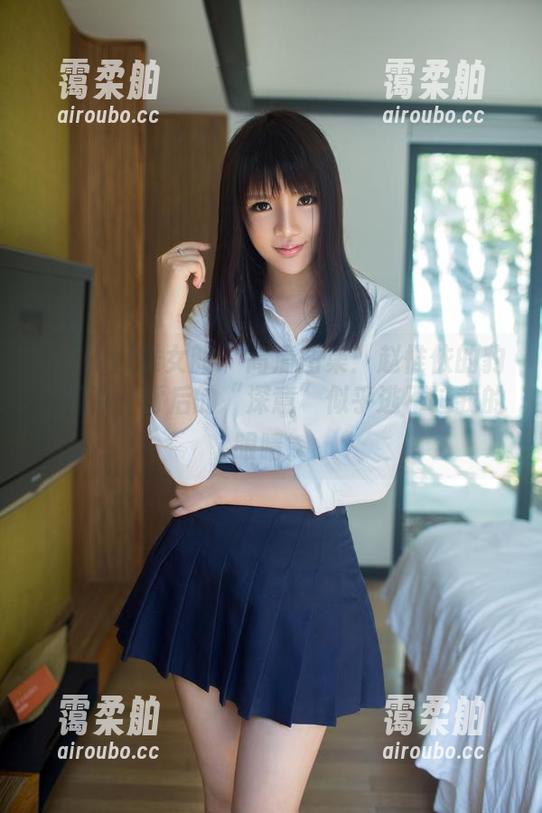 TuiGirl推女郎 - 高清图集：赵惟依的豹纹风采，背后的“深意”似乎逃不过我的眼睛。