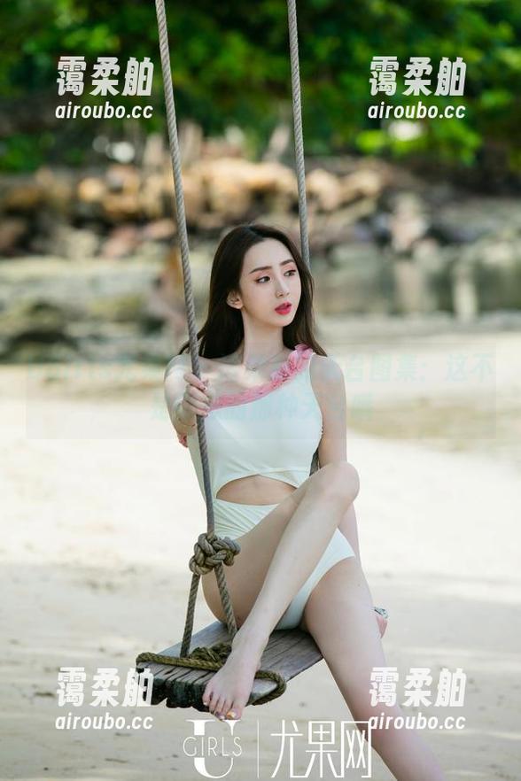 UGirls尤果网-诗朵雅 UGirls尤果网 - 诗朵雅的天台图集:这不是你想的那种天台哦