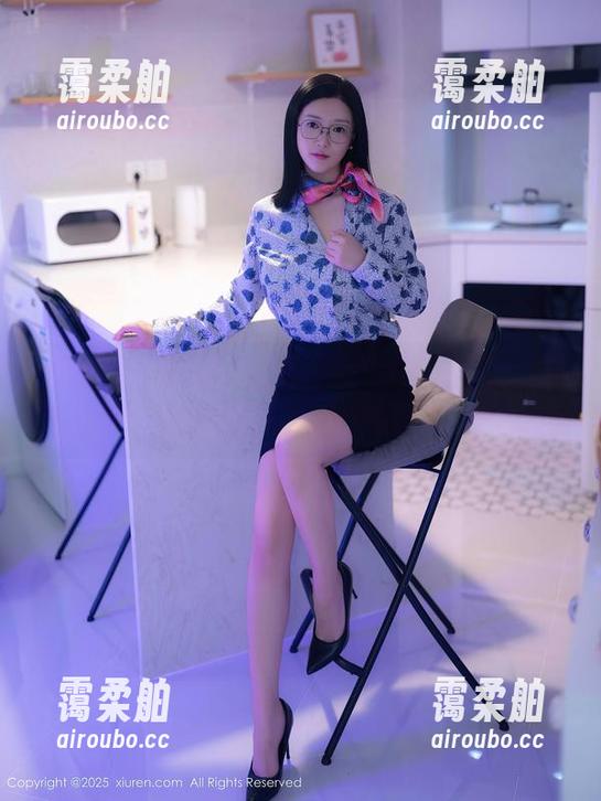 Xiuren秀人网-周于希Sally Xiuren秀人网 - 周于希Sally图包:看她如何把瑜伽还原成一种气势磅礴的表演