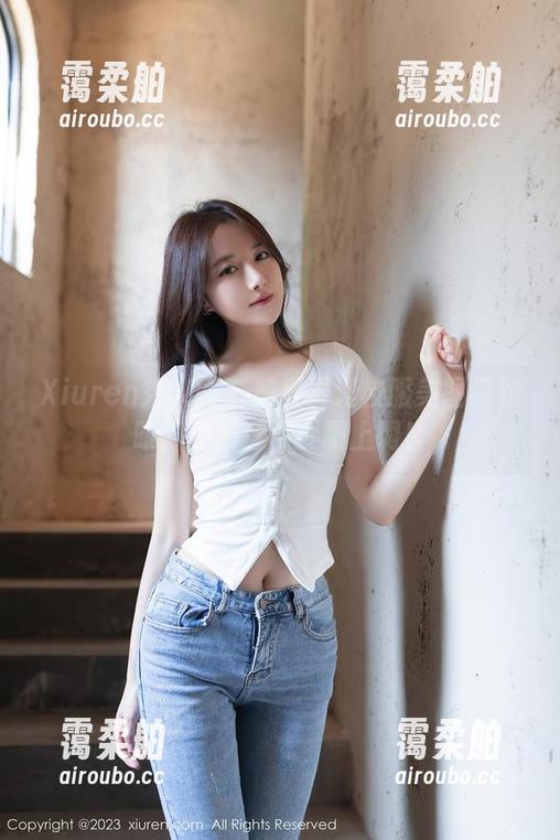 Xiuren秀人网-夏雪爱 Xiuren秀人网 - 被夏雪爱校服美图闪到眼,更新速度要跟上啊!