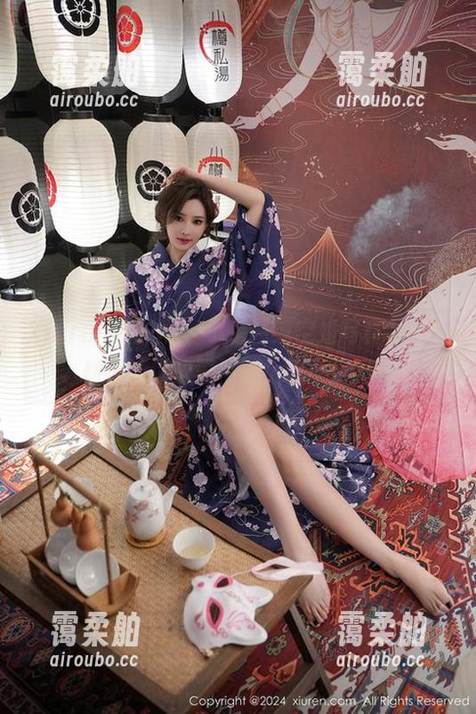 Xiuren秀人网 - 小兔纯纯空姐写真，高清材质让你欲罢不能，敢不看吗？