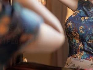 Xiuren秀人网 - 柚子178出游日：高清泳衣作品，海边的小鲜肉竟是我？