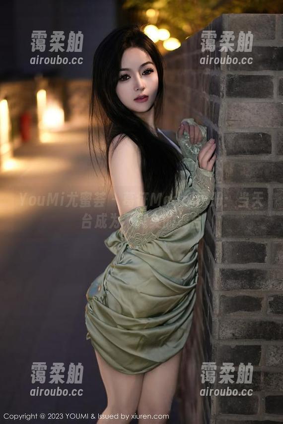 YouMi尤蜜荟 - 葛征Model图册：当天台成为不完美的舞台