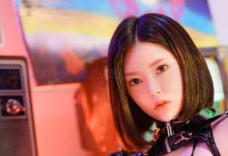 Yuka(유카)的PEEKCLOUD套图：双人卖萌大赛，谁是你的“圣诞糖果”？