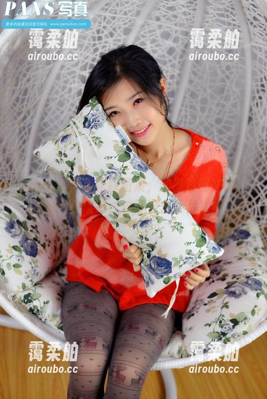 pans - 李沫花嫁图集，连裙摆都在说：“婚纱是硬币，这可要多投几次！”