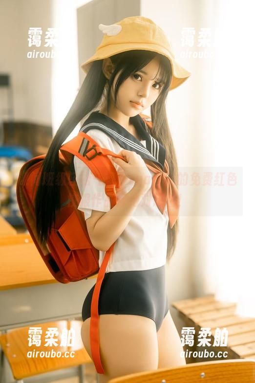 rua阮阮 课间班级轻松气氛,rua阮阮的免费红色校服作品你绝对想看!
