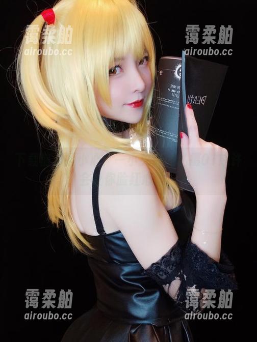一小央泽 下载前必须小心:一小央泽的私摄01或许会让你脸红心跳!