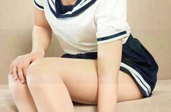 丽柜 - 哇，Vicky又放出了新黑色美图，一问三不知的好看。