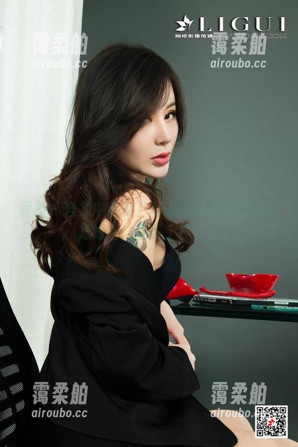 丽柜 - 合集中有财！梓儿的丽柜典藏不只是好看，还是个投资。