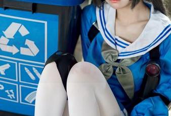 兔子洞的旋涡：九柒喵疯了的写真集更新来啦！