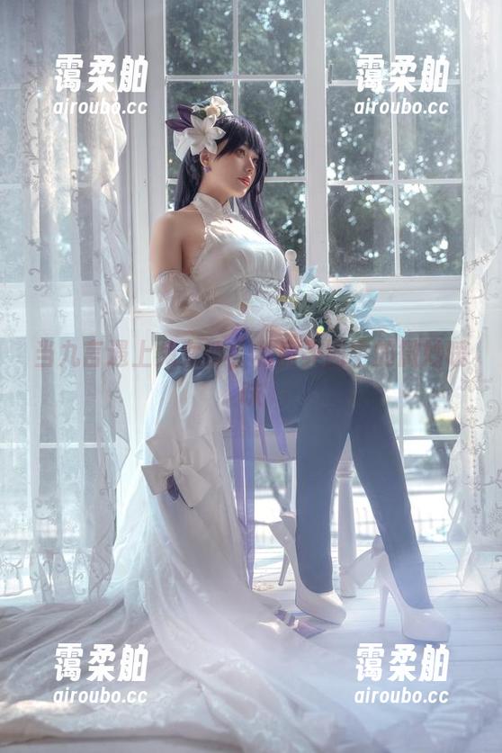 当九言遇上兔女郎，私房美图中的微妙暧昧
