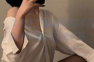 微密圈 - 保守的二舅妈穿礼服不是玩假，真材实料的无圣光原图