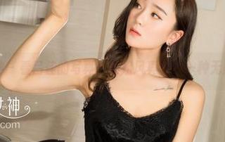 克拉女神 - 看吕佳的写真，御姐风真的有一种无形的力量