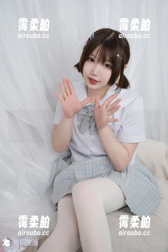 想在圣诞来一段恋歌？兔玩映画最新图包，非常……‘意外’地适合哦！