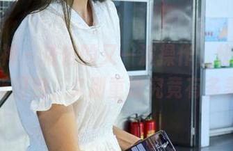 初夏女神 - 依依的又一波操作，快来看最新图包，久别重逢究竟有多美