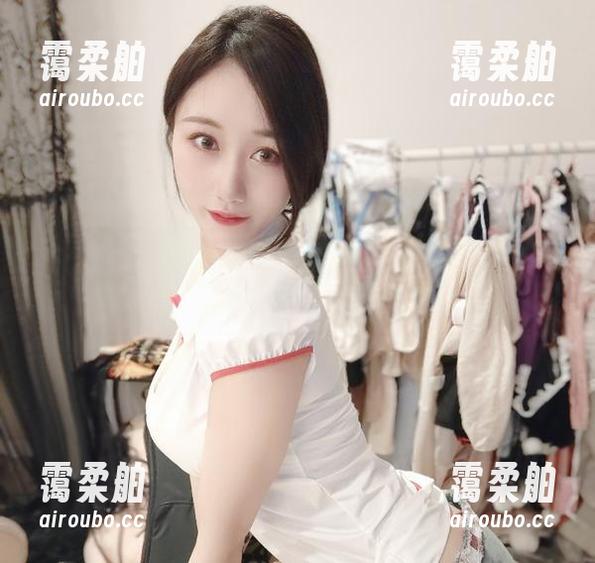 小玉吃果冻 微密圈 - 愿意赌上所有青春软件下载小玉吃果冻的“少女”吧——风险自负哦!