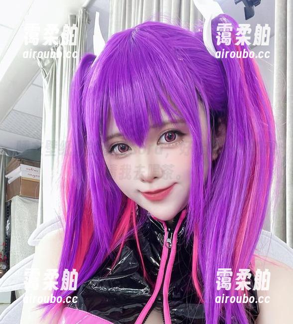 睡衣壁纸里的小空sora，好像每一件都想请我去喝茶。