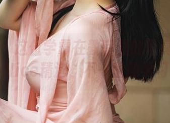 尤蜜荟 - 这位学霸在教室里的写真集——张思允Nice精选，不一般的学习气息。
