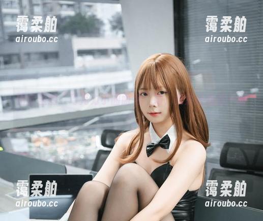 图库里的“巧克力小圆面包”姐，竟然还有这一面？