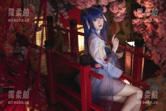 弥音音ww最新写真：紫雨心——下雨也能拍得这么美，这是谁的重庆话？