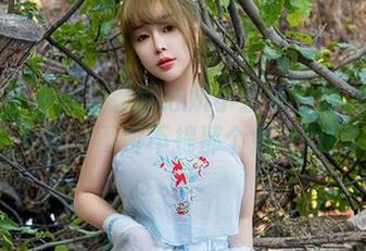 星颜社 - 随便聊聊心妍小公主的旗袍写真分享，不得不提那个角度啊！