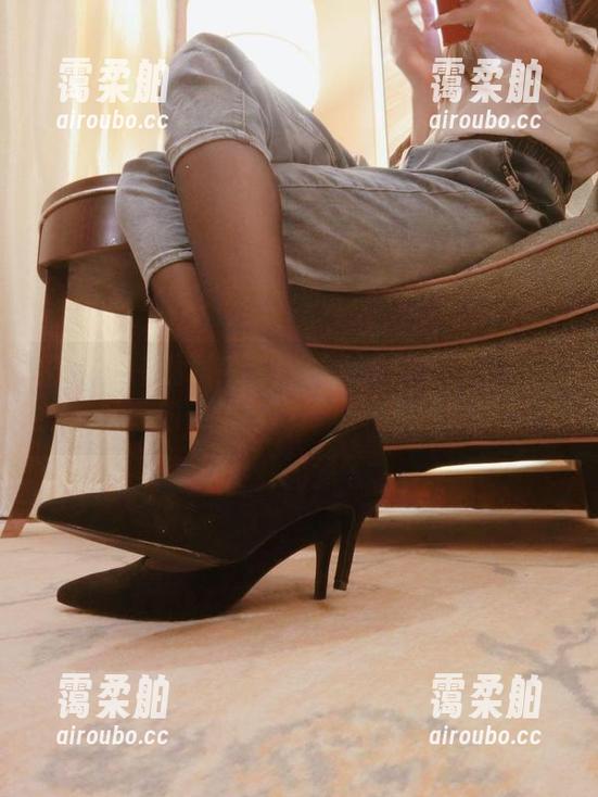 微密圈 - 福利来袭！杨大乐乐很靠谱用豹纹教学：如何优雅地展现“原始欲望”。