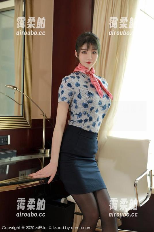 模范学院 - 桃香子婚纱美图分享：这也太适合了，不贷我个点赞吗？