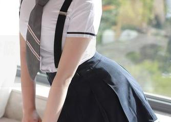 模范学院 - 糯美子Mini定制款，旗袍穿了只能怦怦跳的那种！