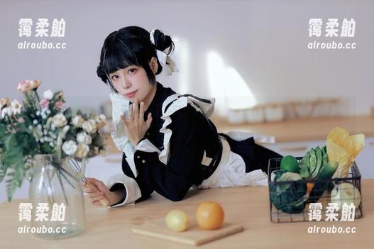看洛桑w伊梓的海边，作品里的小细节，果然无圣光也能如此撩人。