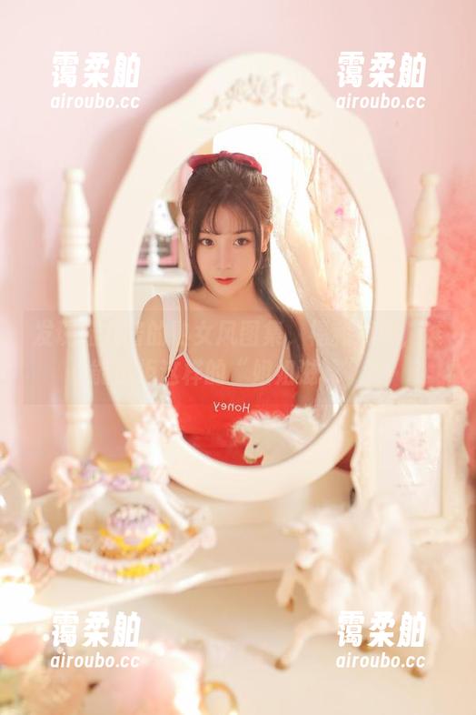 猫九酱 发现猫九酱的熟女风图集,福利满满,谁能抗拒这样的“姐姐滋味”?