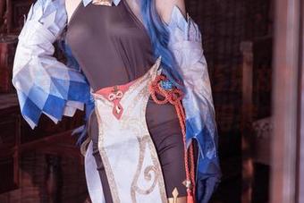 从原图到写真，白莉爱吃巧克力把霞沢美游的每一寸都玩得转