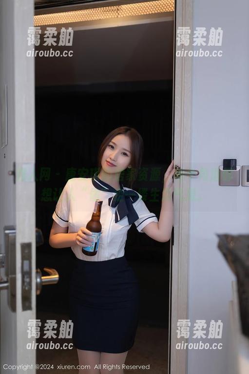 秀人网-唐安琪 秀人网 - 唐安琪的居家资源,每个角落都想让人“偷”走一缕生活气息。