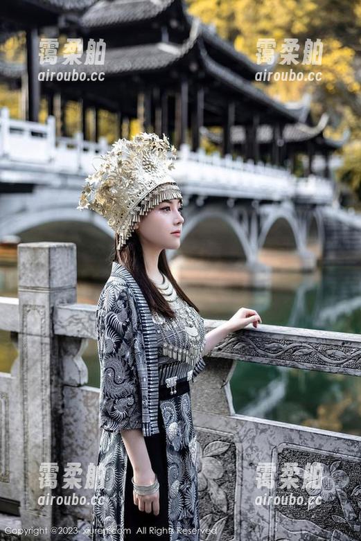 秀人网-安然儿 秀人网 - 安然儿学姐:只需一点时间,获得免费图集这样简单!