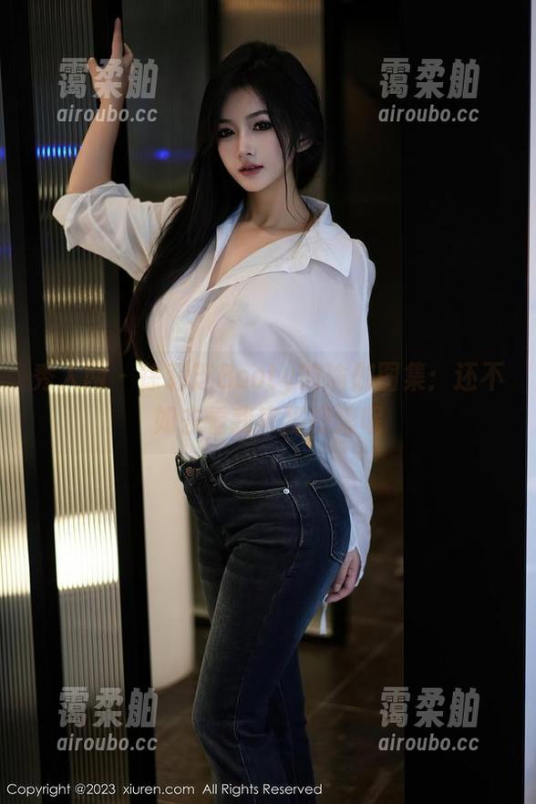 秀人网-徐莉芝Booty 秀人网 - 徐莉芝Booty的瑜伽图集:还不如去看我家猫打滚呢