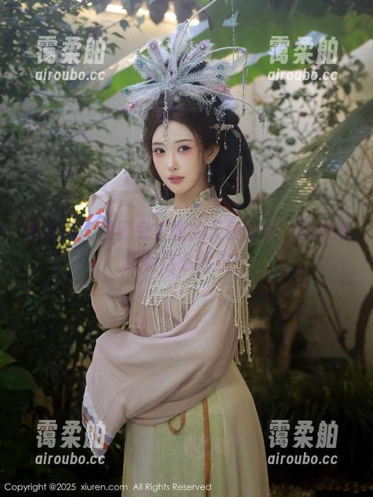 秀人网-月野兔美妞 秀人网 - 月野兔美妞的天使全集,压根没想着这么优雅!