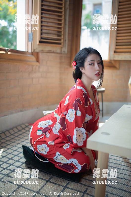 秀人网 - 甜七七，兔女郎的在线写真，谁还说我没有追星热情？