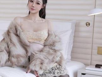 秀人网 - 当白甜与网盘碰撞，夏天就成了一场愉快的写真派对！