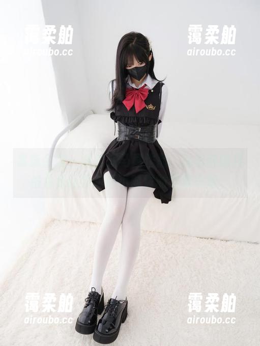 紧急企划 - 看这双马尾作品，林书辞的风格总是让我想起小时候的邻家小妹。