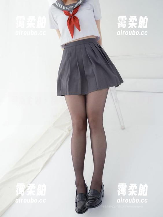 紧急企划 - 樱可的系列图片潜伏在制服下，猜不到的“亮点”哦