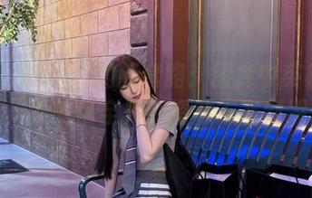 腐团儿Ikaros的新套路：图库中英雄联盟的风女气场全开，资源丰富到哭。