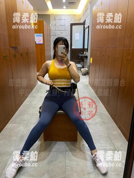 微密圈 - 冲鸭！若若老师微信朋友圈集合中的专场视频，网盘必须收藏哦！