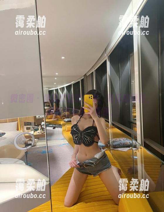 微密圈 - 像风吹过的皮衣，葛征的原图，居然还有点小叛逆。