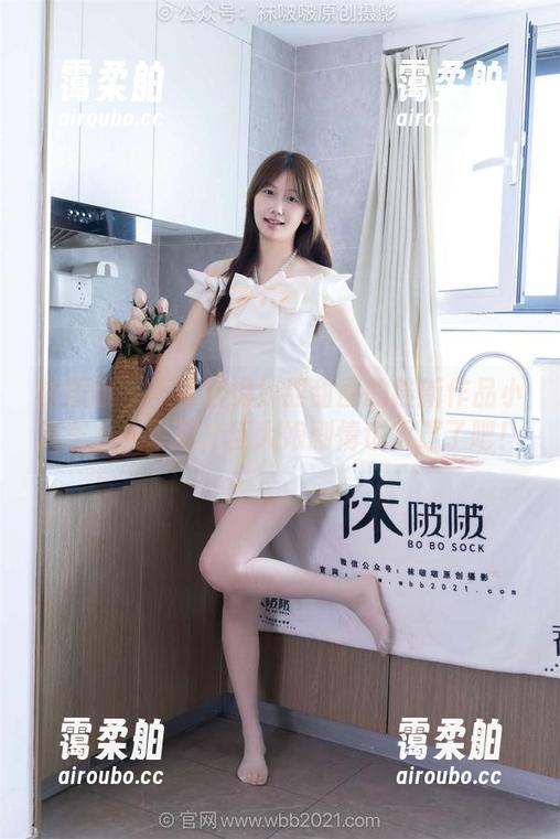袜啵啵-甜甜圈 袜啵啵 - 不看后悔!甜甜圈的最新作品小汽车小人军团,巨大娘剧情也太逗了吧!