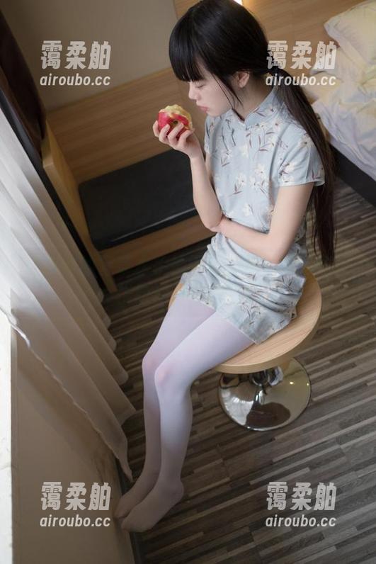 西尔酱 西尔酱的青草水手服下载指南:教你如何优雅地占据网络!
